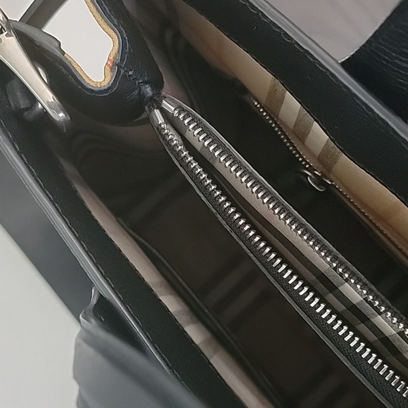 Burberry Handbag, black leather - Picture 6 of 9